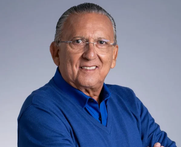 Antes de narrar no SBT, Galvão Bueno narra jogo do Brasil em outro canal