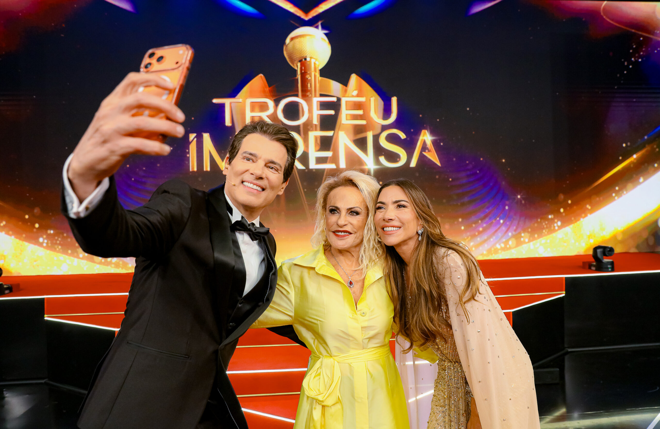 SBT confirma Ana Maria Braga e Glória Pires no Troféu Imprensa e detalha programação de domingo