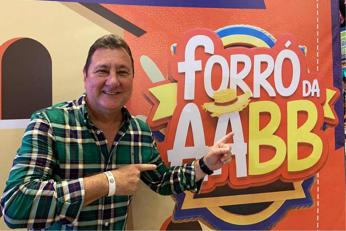 Forró da AABB trouxe o clima de São João para Salvador, com presença de grandes artistas