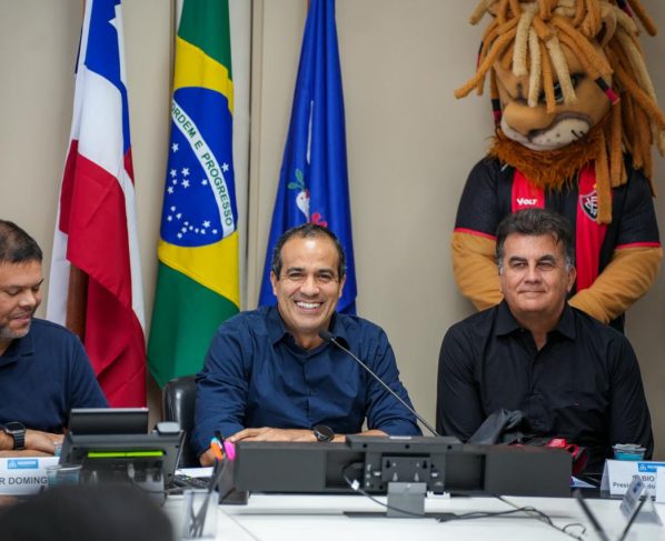 Prefeitura de Salvador recebe documentação do Vitória para autorizar obra da Arena Barradão