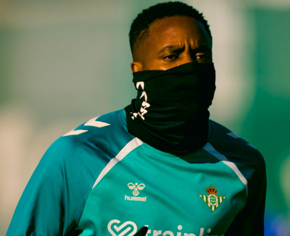 Cédric Bakambu é um atacante renomado pela Europa e virou alvo de gigante gaúcho.