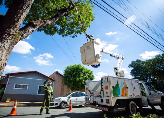 Falta de energia em Salvador: 17 bairros têm desligamento programado nesta terça-feira (13)