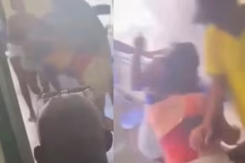 Vídeo: eleitoras entram em luta corporal e invadem sala de votação na capital baiana