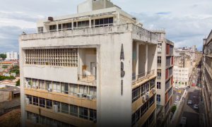 ABI desmente informação sobre possível despejo da Prefeitura de Salvador