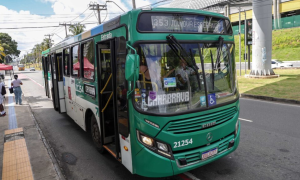 Estado de greve é aprovado pelos Rodoviários em Salvador após reunião
