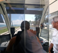 Governador Jerônimo acompanha nova viagem teste no VLT do Subúrbio;