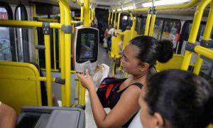 Ônibus de Salvador terão pagamento da passagem via PIX; entenda