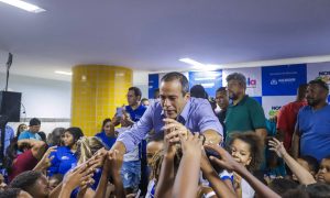 Prefeitura de Salvador entrega nova escola em tempo integral no Calabetão